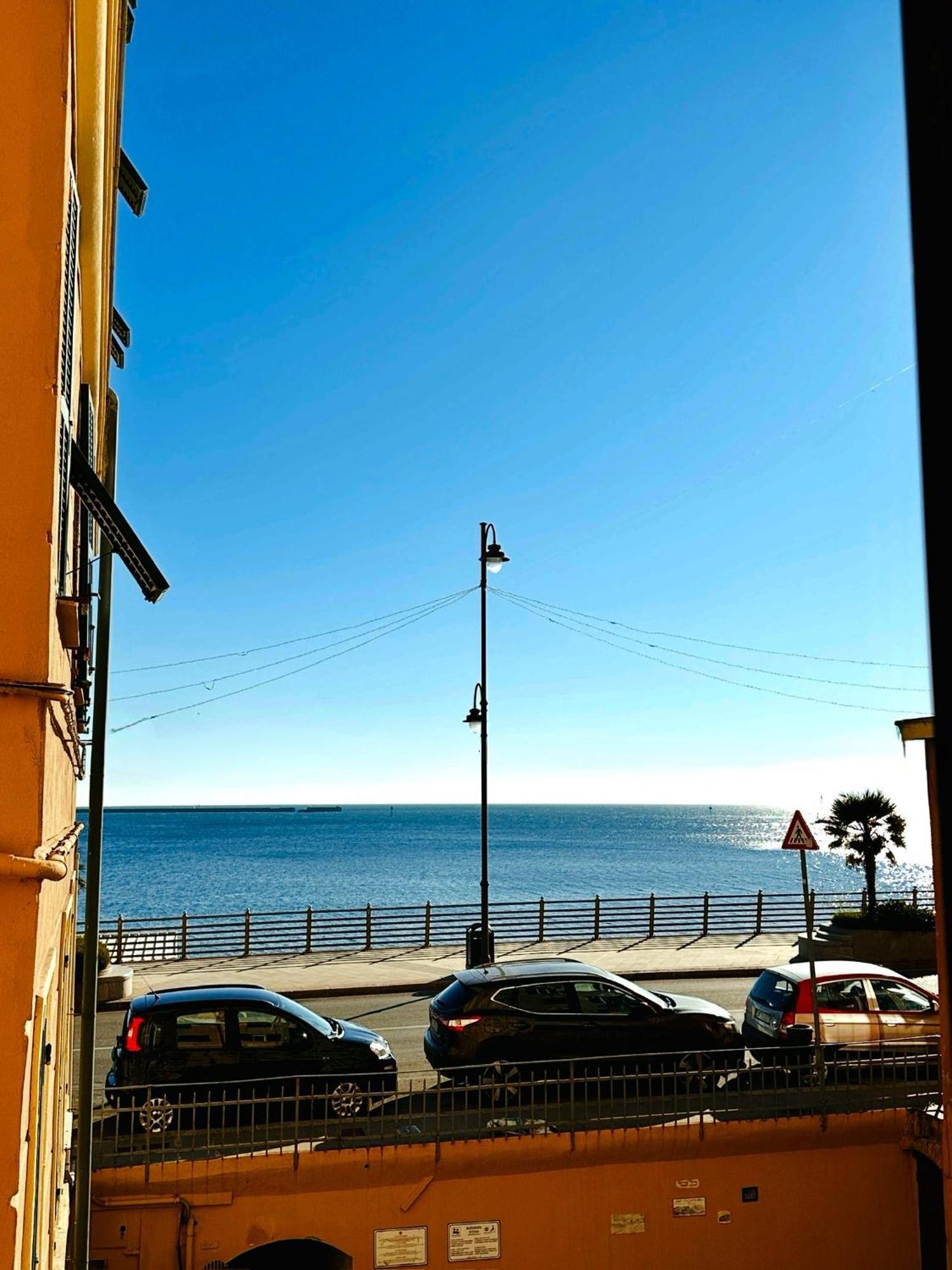 La Casa Di Dory In Primopiano Apartamento Génova Exterior foto